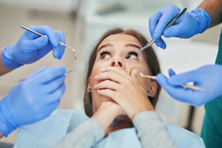 Razones por las que no acudimos al dentista
